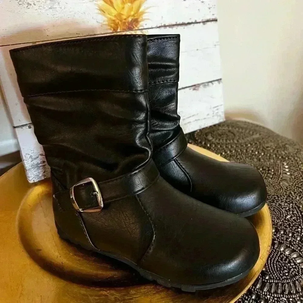 GIRLS DARK BROWN BOOT SIZE 10
